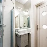 Apartman Wlochy Popularna Charming By Bookinghost *