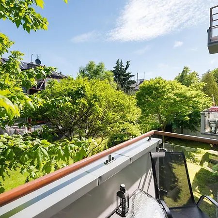 Apartmán Wlochy Popularna Charming By Bookinghost Varšava