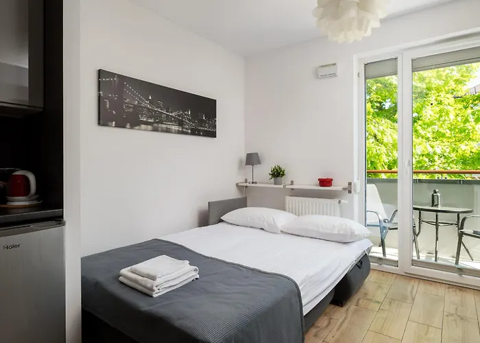 Wlochy Popularna Charming By Bookinghost Varsó