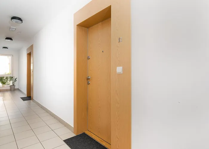 Wlochy Popularna Charming By Bookinghost Apartman *