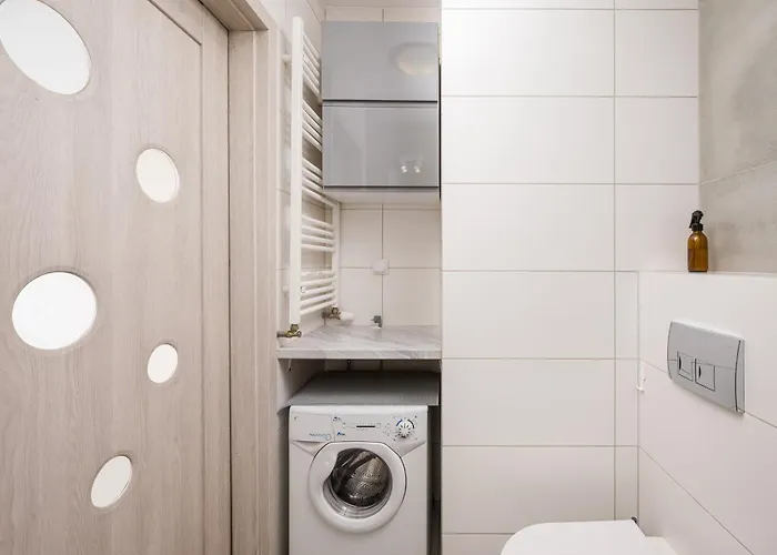 Wlochy Popularna Charming By Bookinghost * Varsó